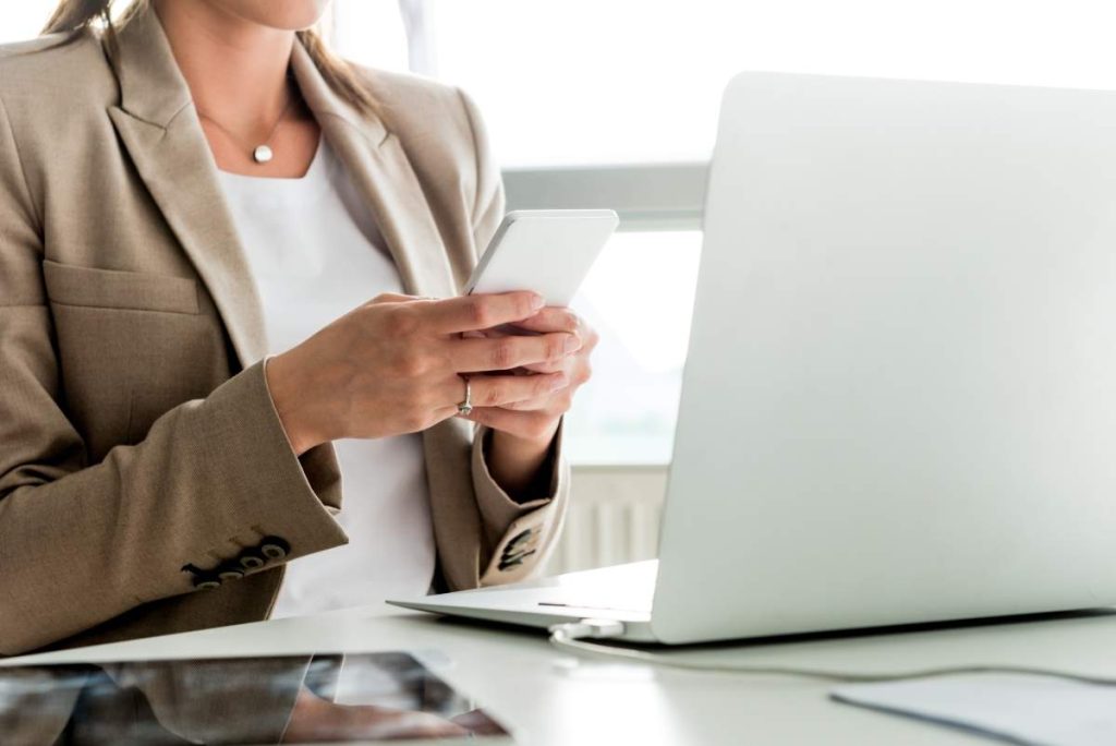 Contact form isn't sending,Contact form not sending